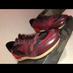 Valentino rockrunner camouflaged sneakers